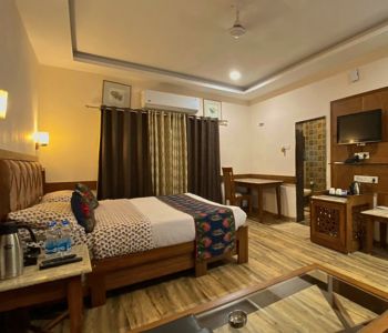 MPT White Tiger Forest Lodge Deluxe Room