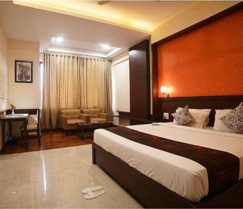 MPT Kalchuri Residency Super-deluxe room