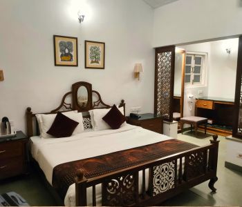 MPT Glenview Room