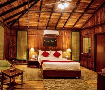 Tendu Leaf Deluxe Hut