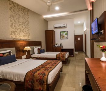 MPT Payal Twin Bed Room